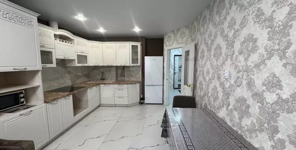 1-к. квартира, 50 м, 14/25 эт. - Фото 0