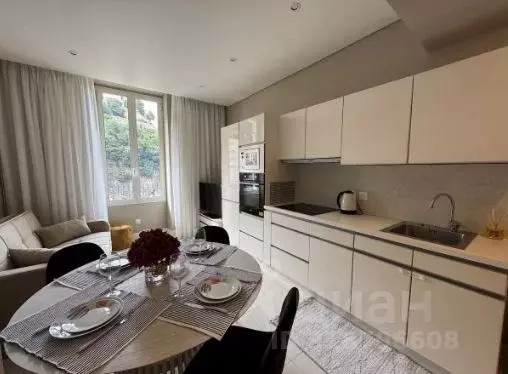 2-к кв. Крым, Алушта ул. Горького, 9а (45.0 м) - Фото 0