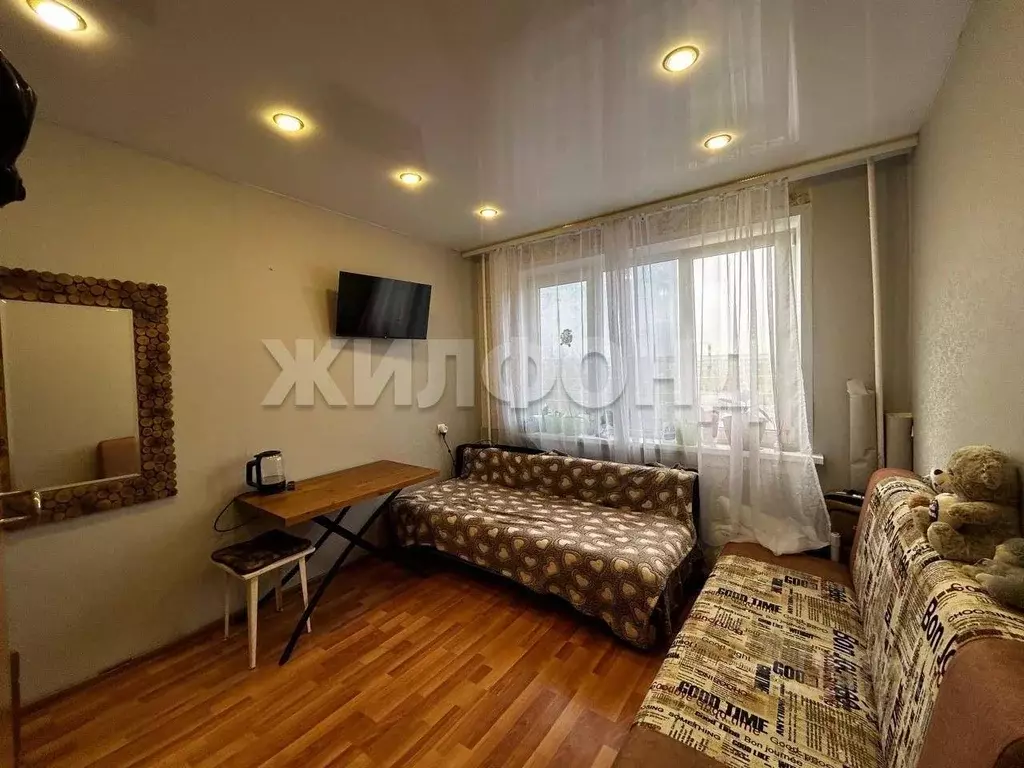 Комната Новосибирская область, Новосибирск Киевская ул., 20 (11.6 м) - Фото 1