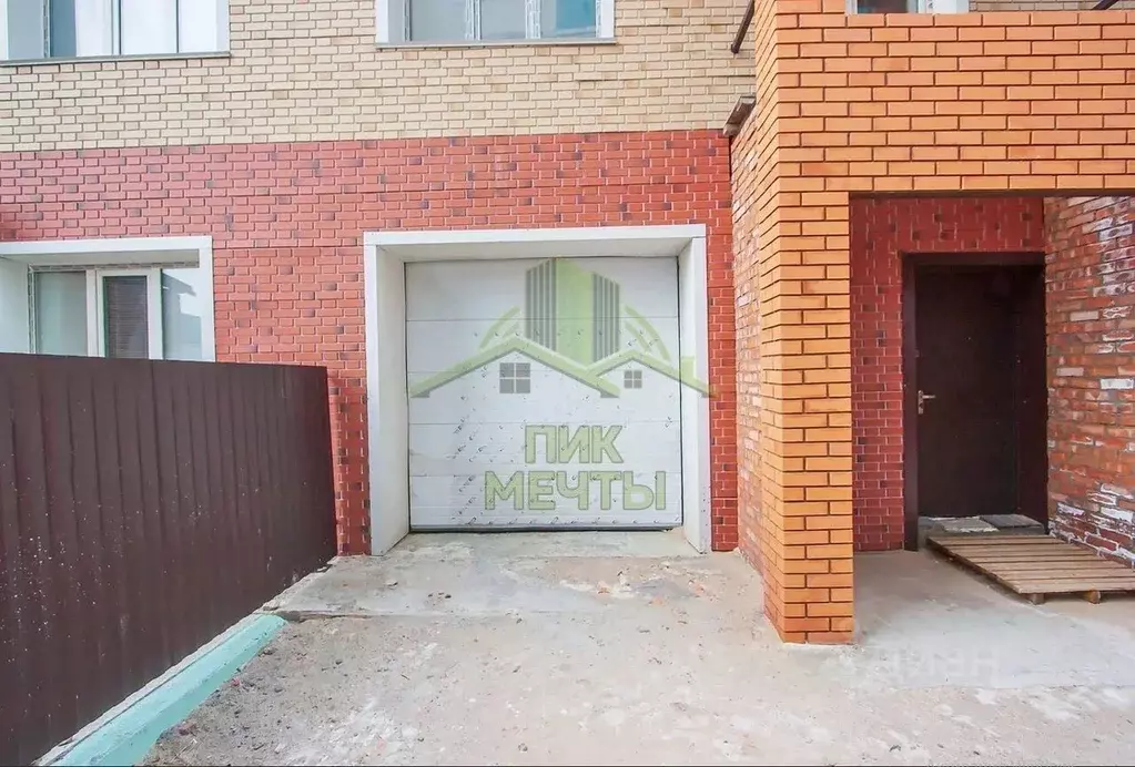 Таунхаус в Бурятия, Улан-Удэ ул. Бабушкина, 180 (190 м) - Фото 2