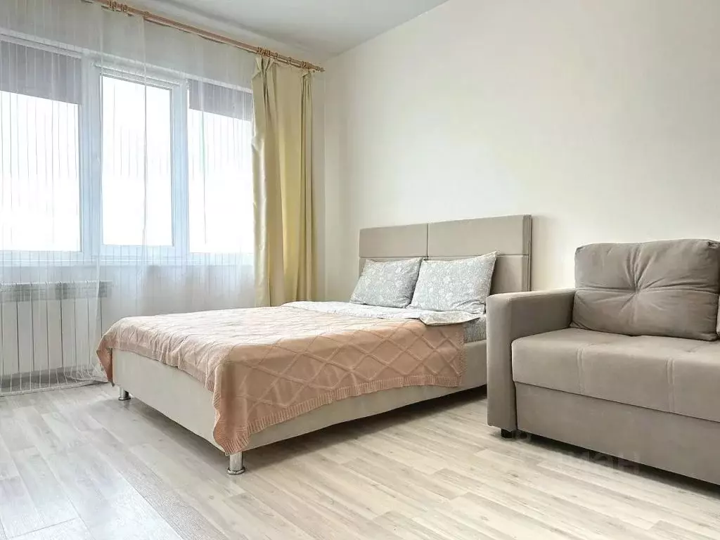 1-к кв. Кемеровская область, Кемерово бул. Строителей, 57/1 (35.0 м) - Фото 0