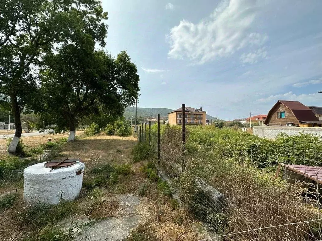 Участок в Краснодарский край, Геленджик городской округ, с. Кабардинка ... - Фото 2