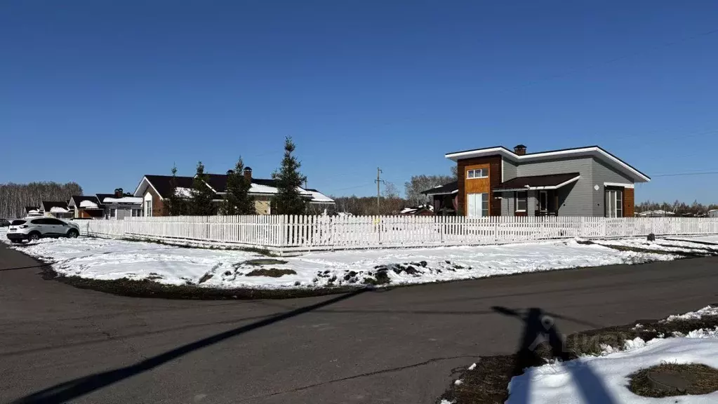 Участок в Омская область, Омский район муниципальный округ, с. ... - Фото 1