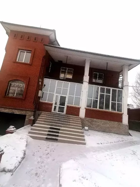Дом в Красноярский край, Красноярск ул. Маерчака, 109Г/11 (350 м) - Фото 0