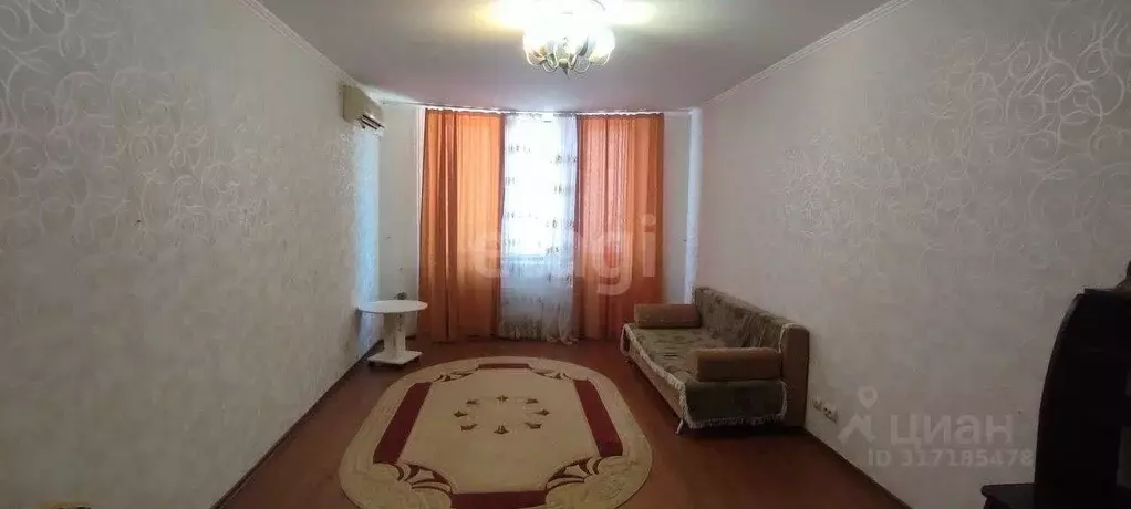 2-к кв. Краснодарский край, Горячий Ключ ул. Ленина, 194 (75.8 м) - Фото 0