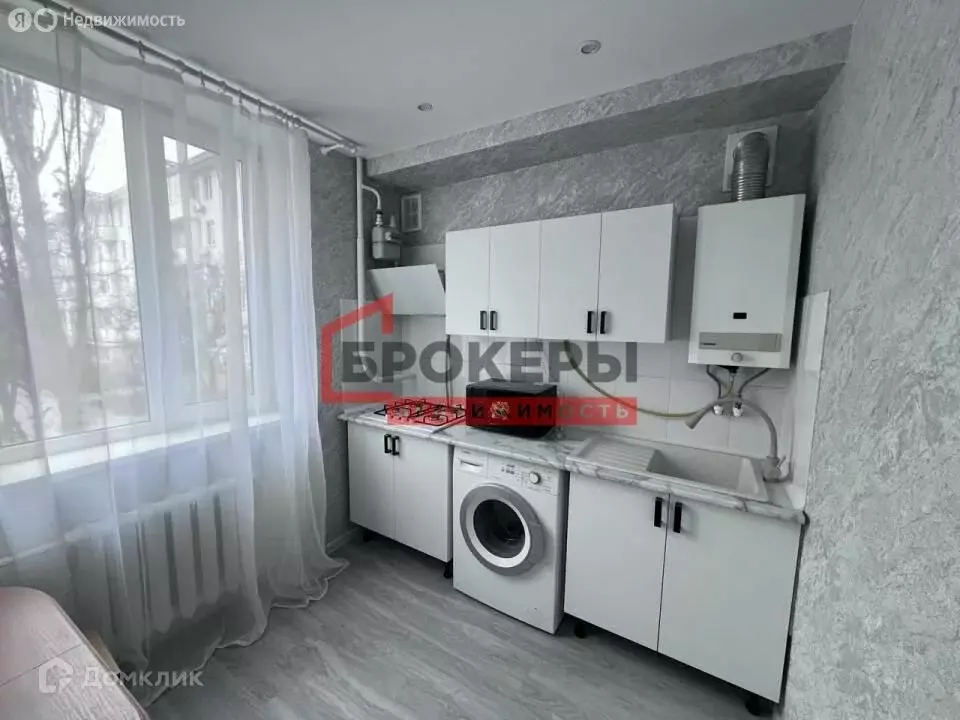 2-комнатная квартира: Севастополь, проспект Генерала Острякова, 80 ... - Фото 1