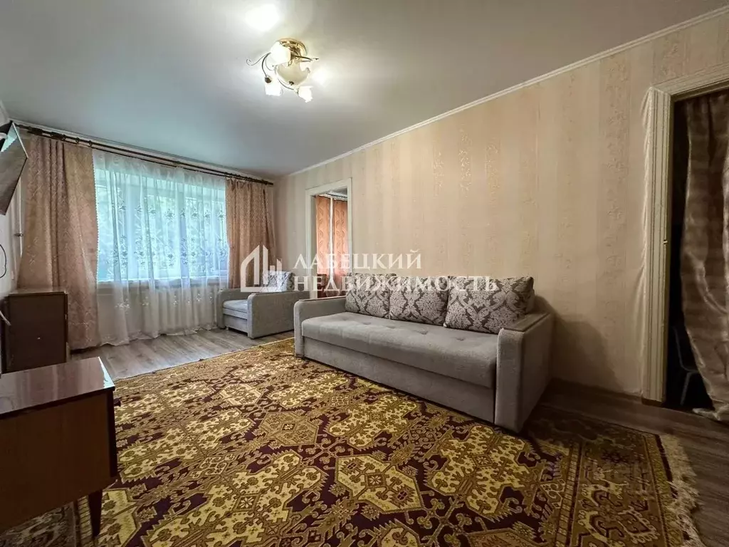 2-к кв. Татарстан, Казань ул. Академика Кирпичникова, 10 (40.3 м) - Фото 2