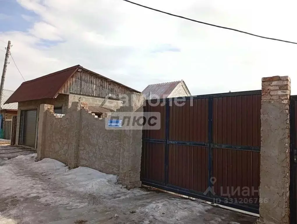 Дом в Иркутская область, Эхирит-Булагатский район, пос. Усть-Ордынский ... - Фото 1