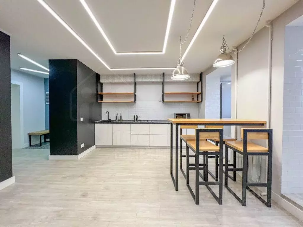 2-к кв. Иркутская область, Иркутск Советская ул., 121/2 (70.0 м) - Фото 1