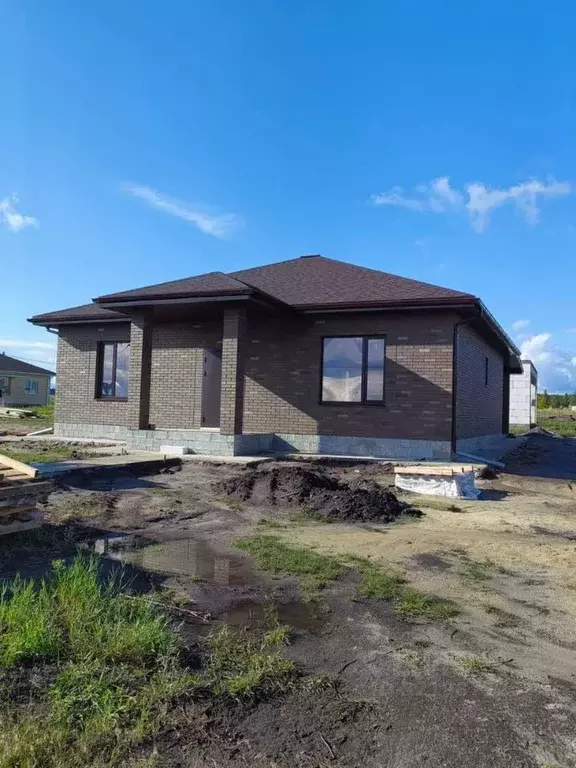 Дом в Белгородская область, Старый Оскол ул. Радонежская (125 м) - Фото 1