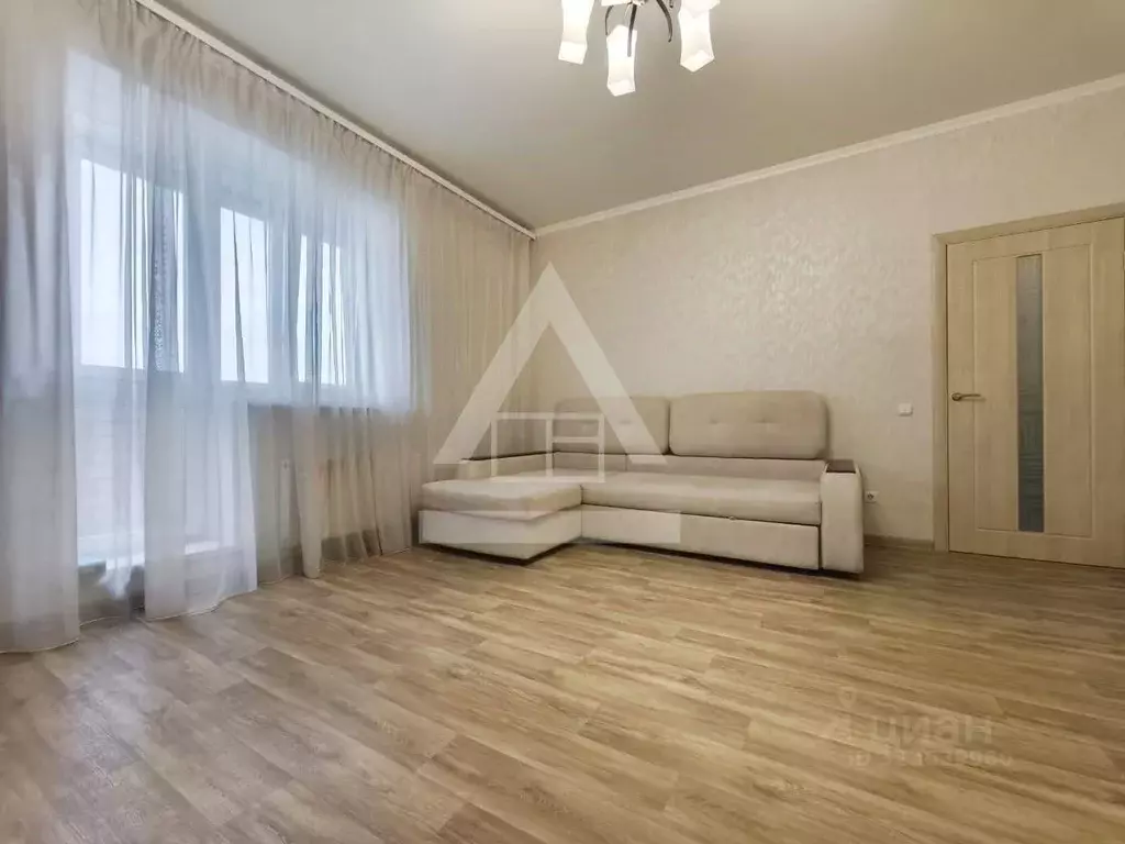 1-к кв. Челябинская область, Челябинск ул. Чичерина, 40в (45.2 м) - Фото 1