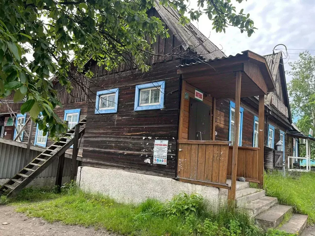 Помещение свободного назначения в Бурятия, Северо-Байкальский район, ... - Фото 1