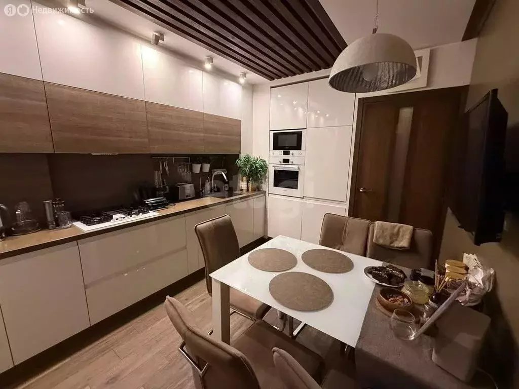 3-комнатная квартира: Пермь, улица Сигаева, 12 (66.6 м) - Фото 2