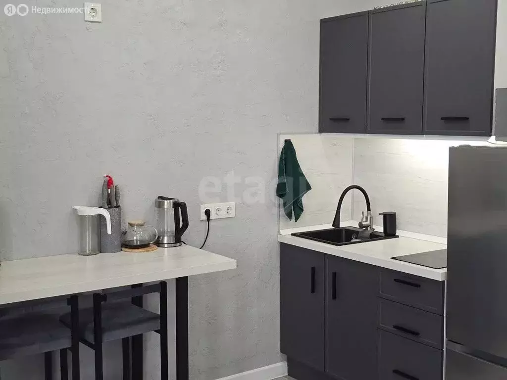 Квартира-студия: Тюмень, Верхнетарманская улица, 5 (29 м) - Фото 0