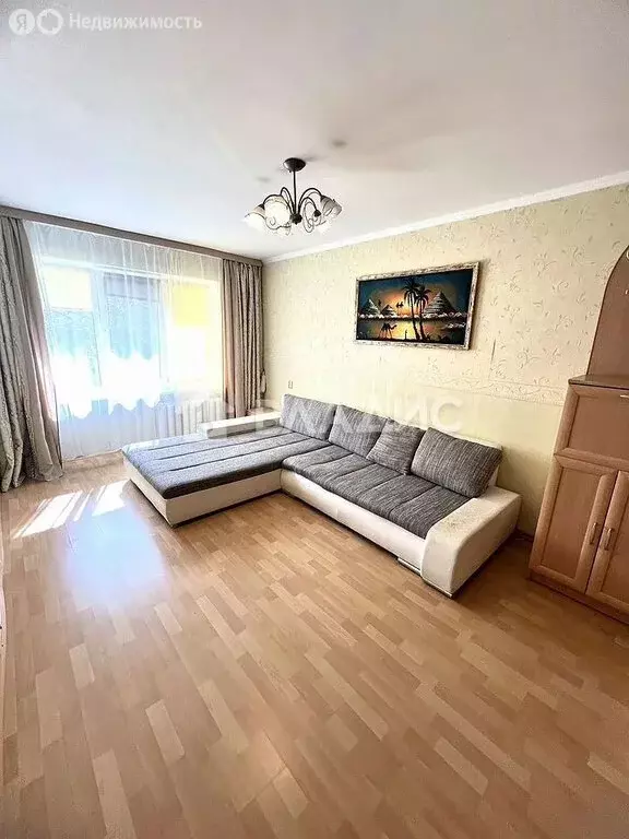 2-комнатная квартира: микрорайон Чкаловск, улица Беланова, 47 (45 м) - Фото 0