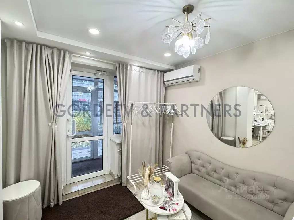 Помещение свободного назначения в Татарстан, Казань ул. Галии ... - Фото 2