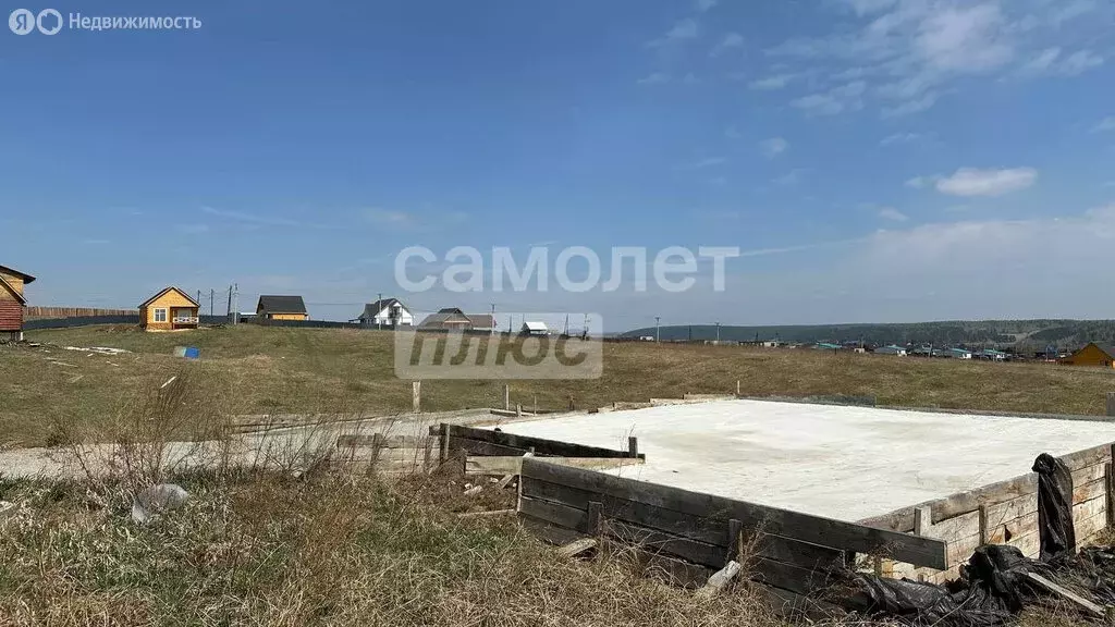 Участок в село Урик, Лесная улица (12 м) - Фото 0