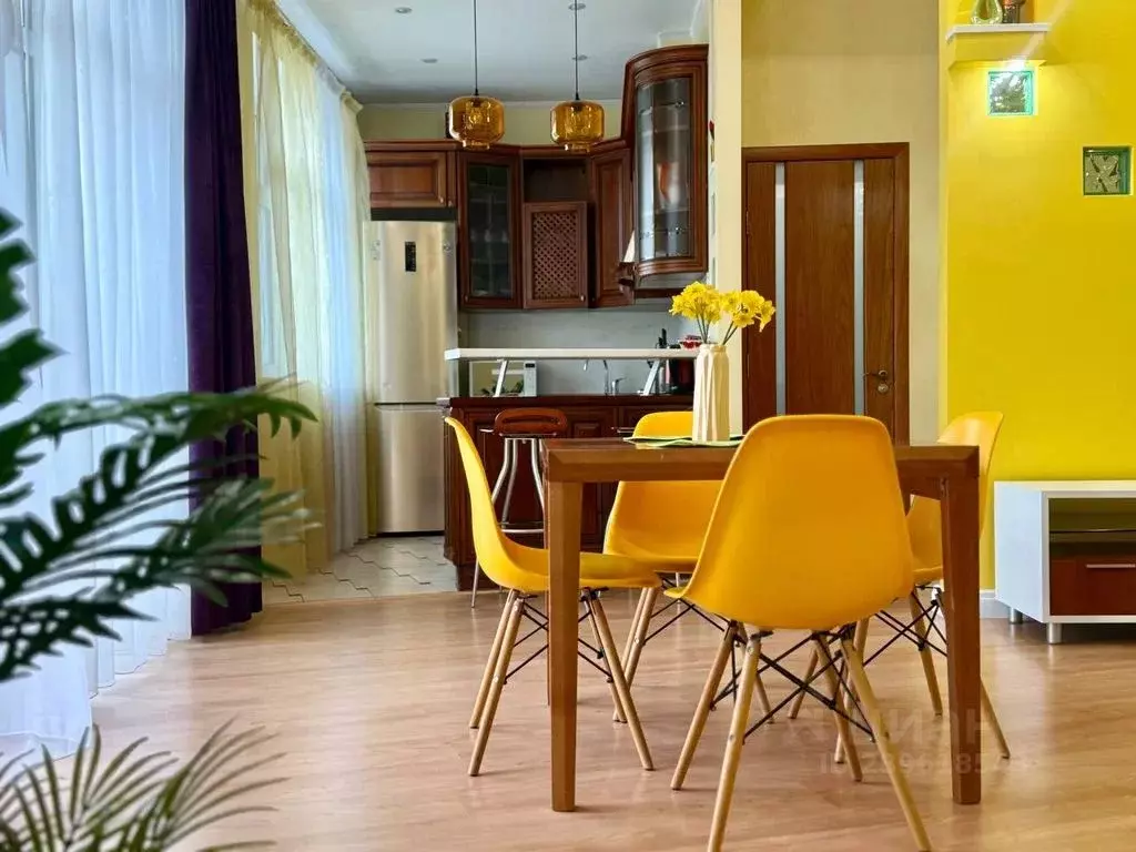 3-к кв. Приморский край, Владивосток ул. Уборевича, 15 (92.0 м) - Фото 0