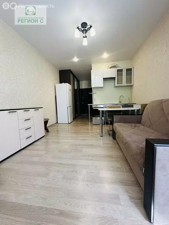 Квартира-студия: Архангельск, улица Суворова, 11к2 (27 м) - Фото 1
