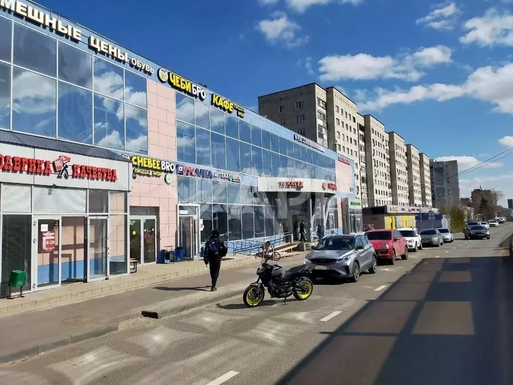 Сдаю 100м в ТЦ - Фото 1