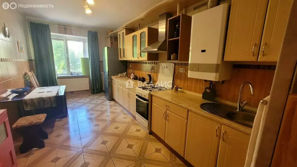 2-комнатная квартира: Калининград, Ростовская улица, 11 (74 м) - Фото 1