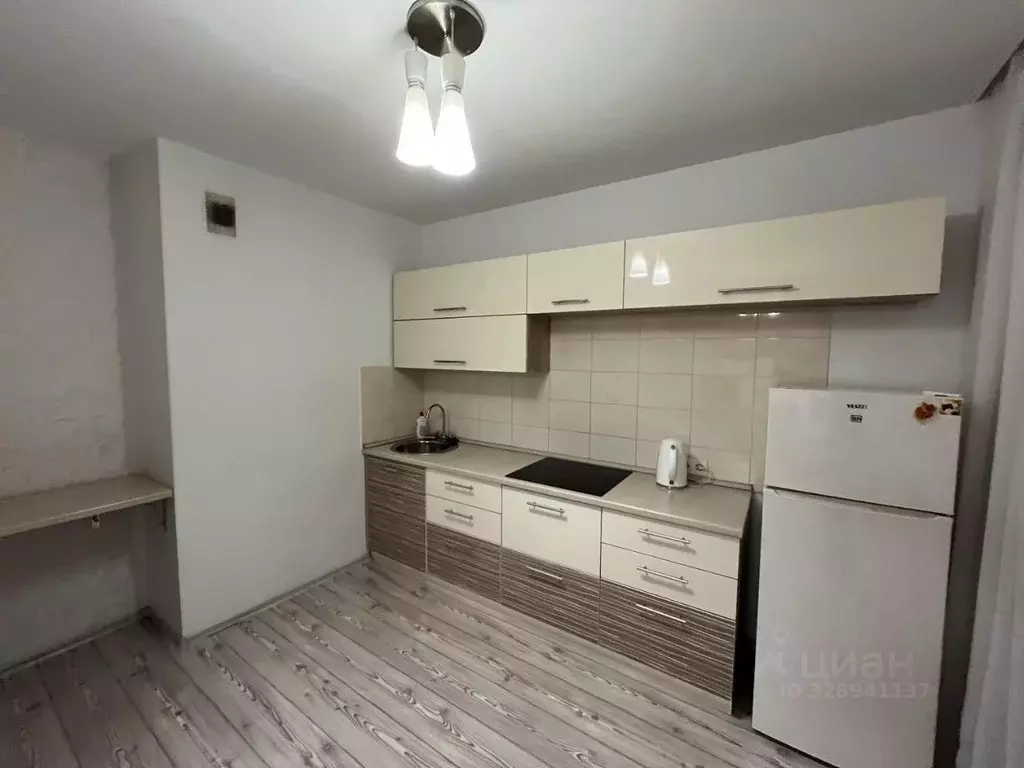 2-к кв. Ульяновская область, Ульяновск ул. Кирова, 6 (55.0 м) - Фото 2