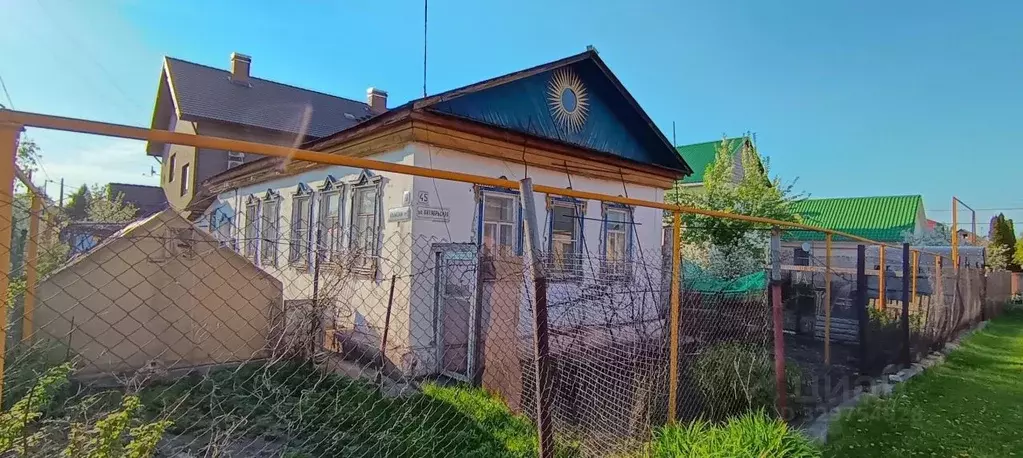 Дом в Самарская область, Тольятти Крымский проезд, 10 (80 м) - Фото 1
