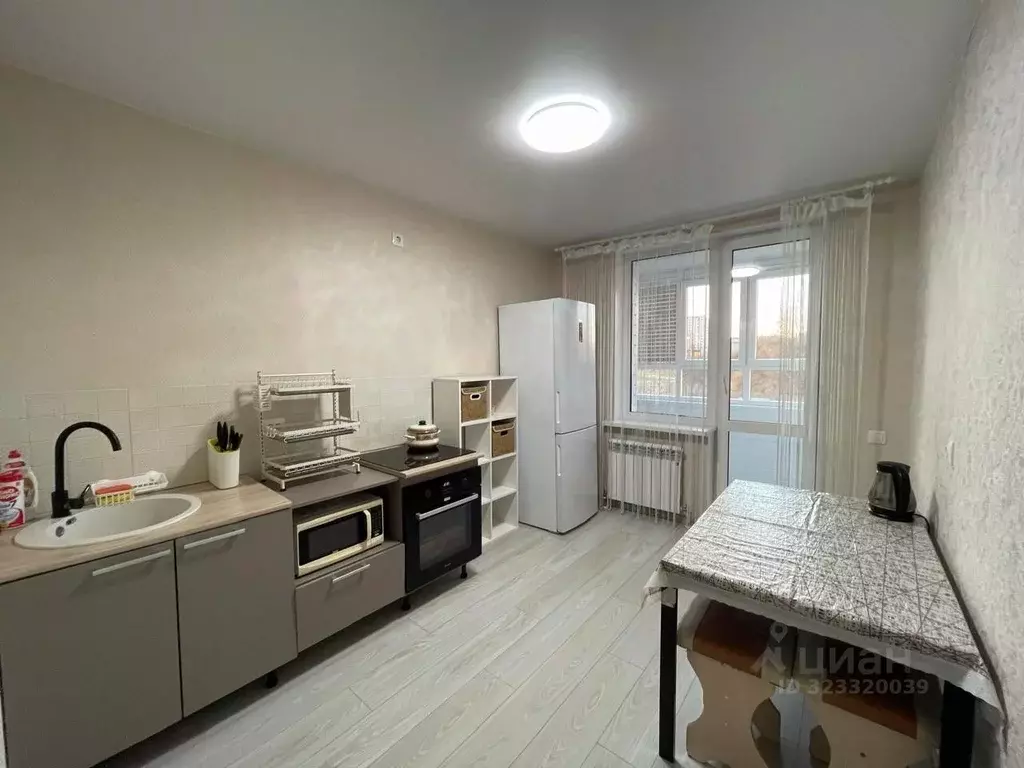 1-к кв. Омская область, Омск Взлетная ул., 13 (41.0 м) - Фото 2