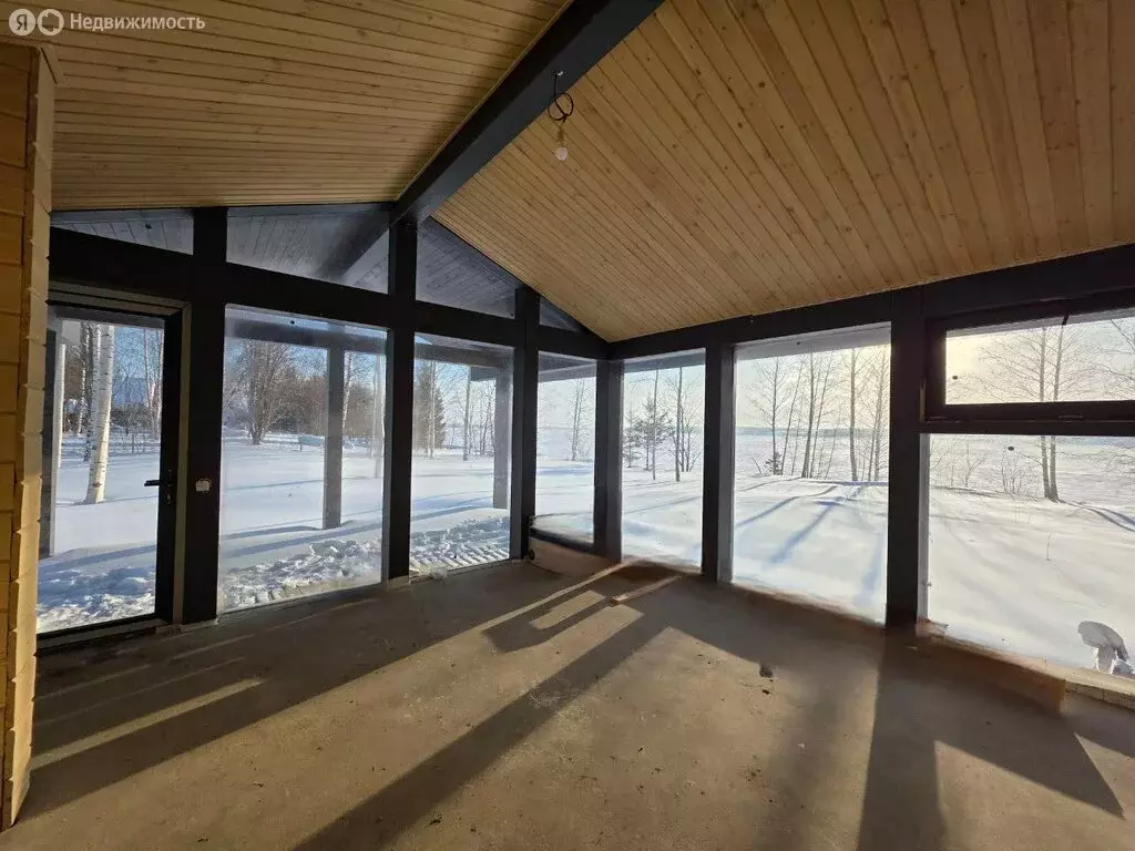 Дом в Пермский край, Добрянский муниципальный округ, село Красная ... - Фото 1