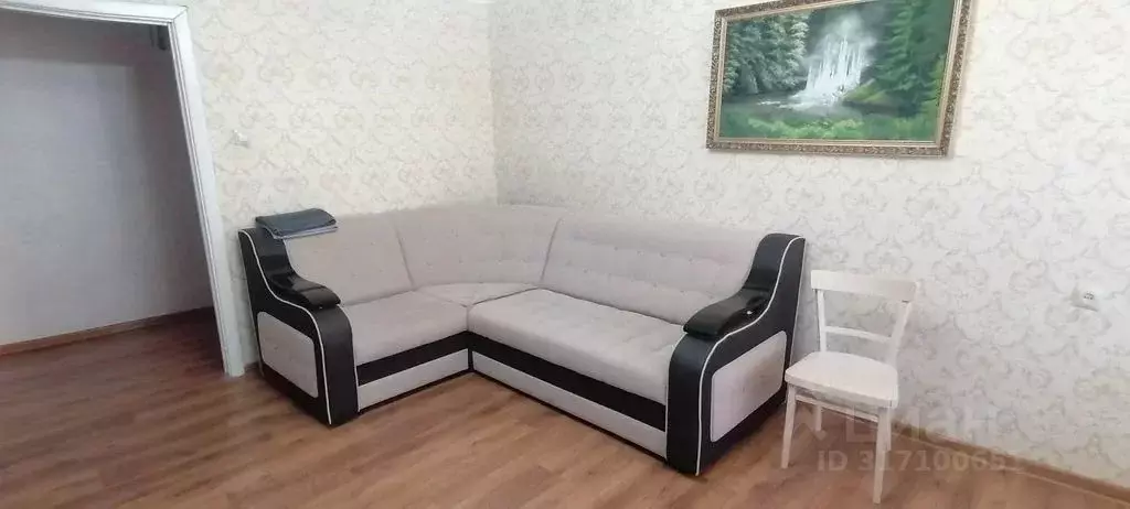 2-к кв. Карачаево-Черкесия, Карачаевск ул. Ленина, 56/1 (55.0 м) - Фото 1