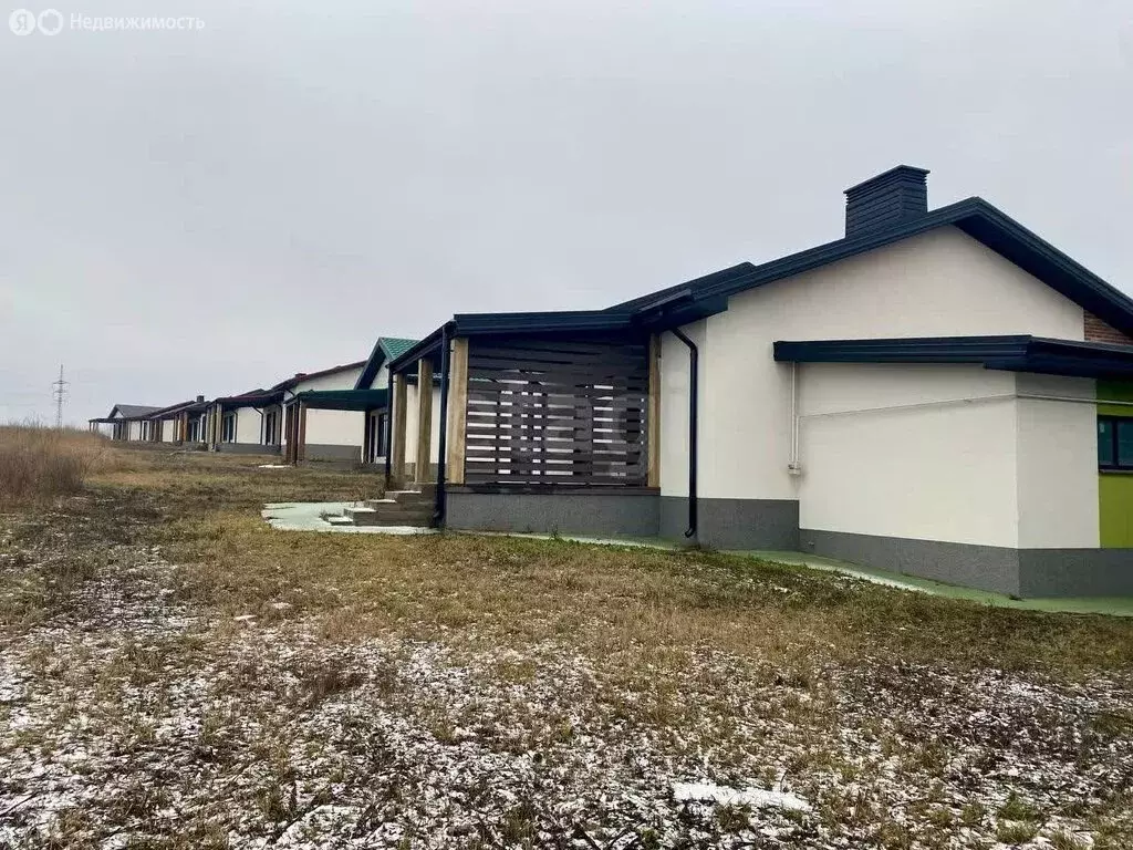 Дом в село Репное, улица Серова (103 м) - Фото 2