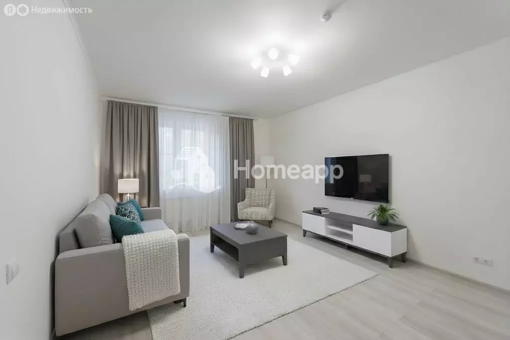 3-комнатная квартира: Москва, улица Николая Озерова, 2к1 (74.1 м) - Фото 1