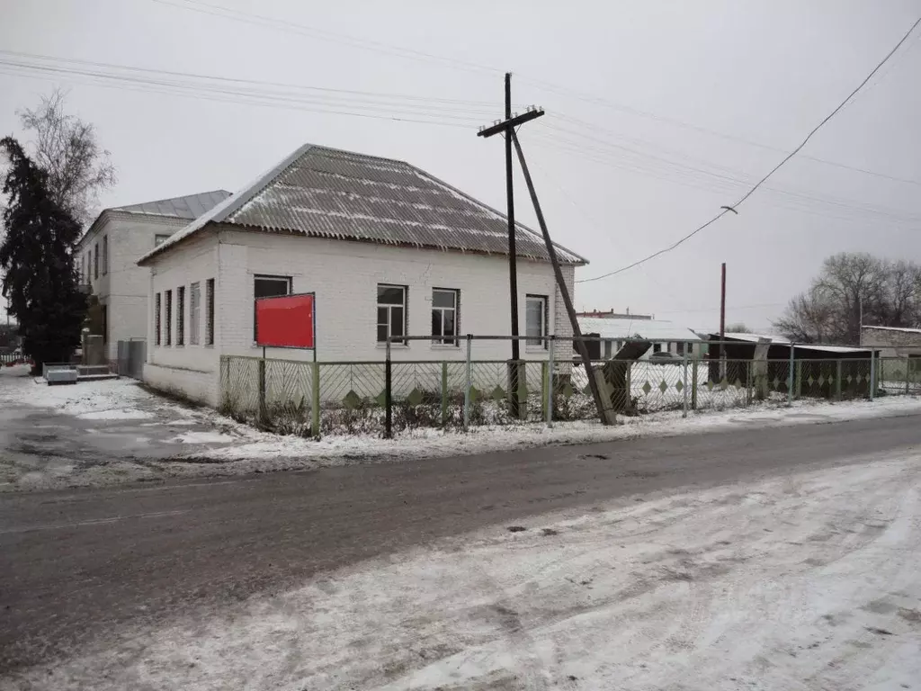 Помещение свободного назначения в Волгоградская область, Елань рп ул. ... - Фото 1
