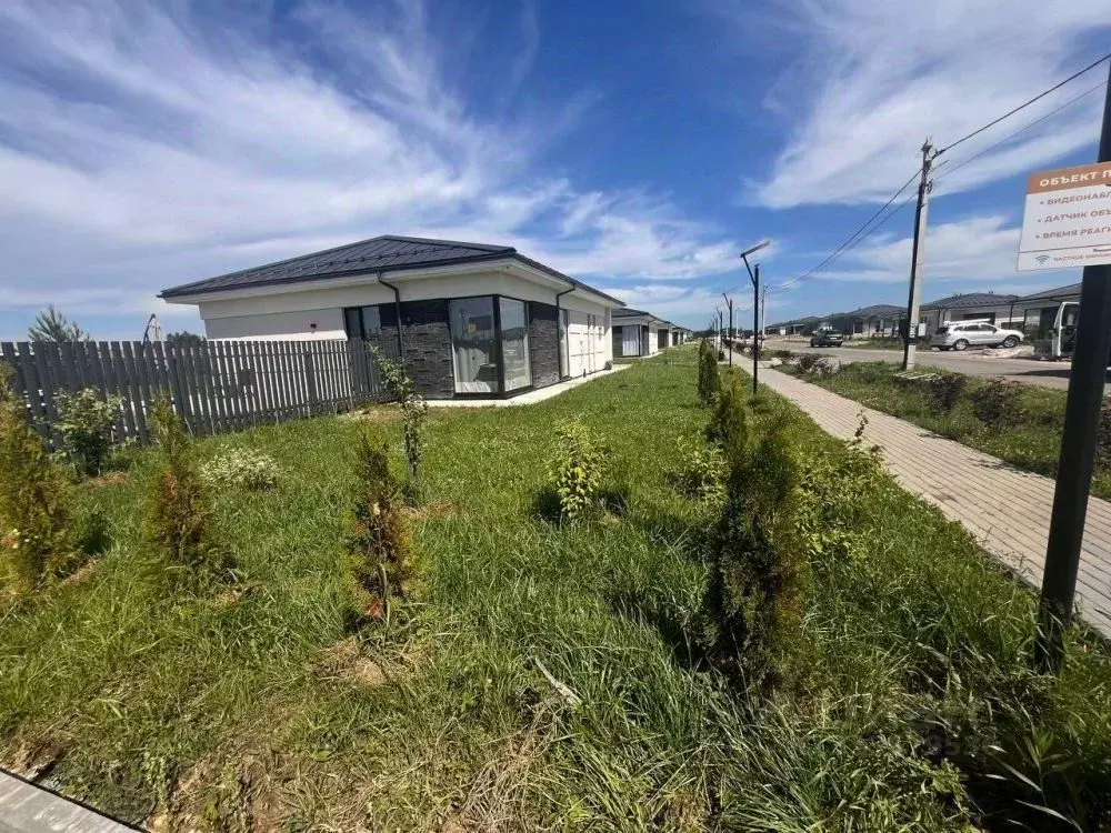 Дом в Ярославская область, Ярославский муниципальный округ, пос. ... - Фото 1