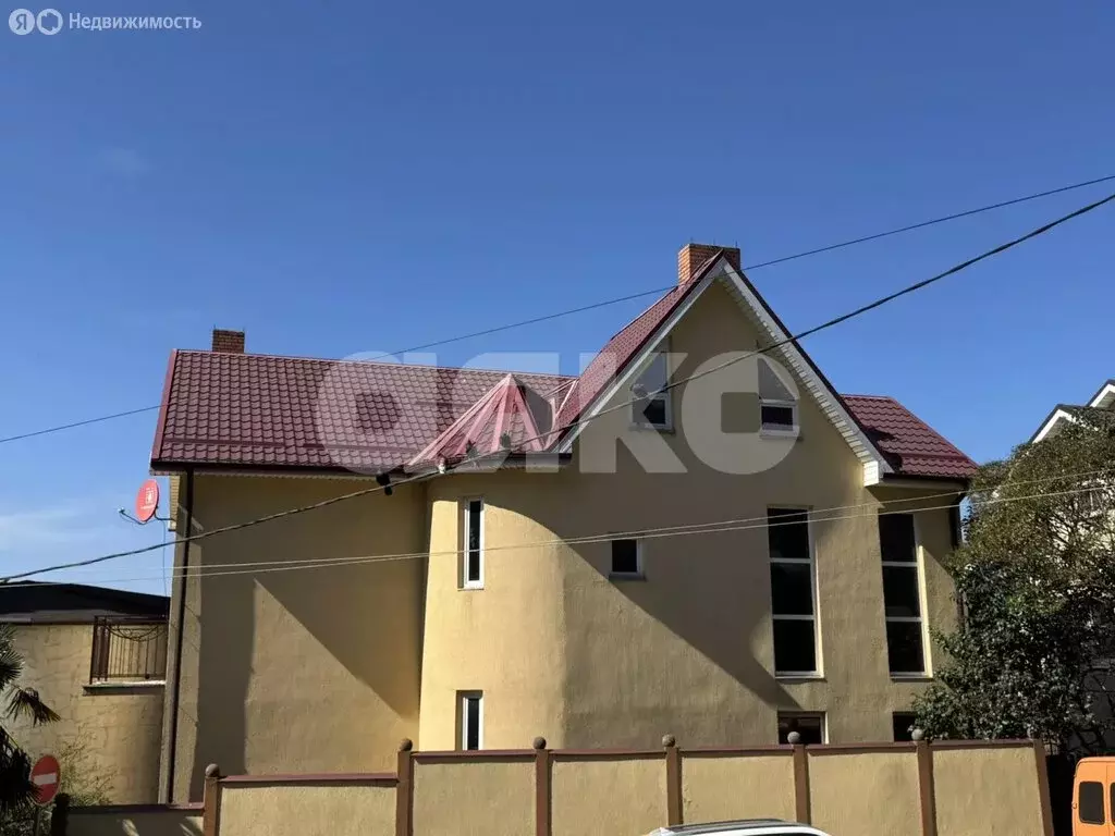 Дом в Сочи, микрорайон Светлана, Учительская улица, 18/8 (360 м) - Фото 1