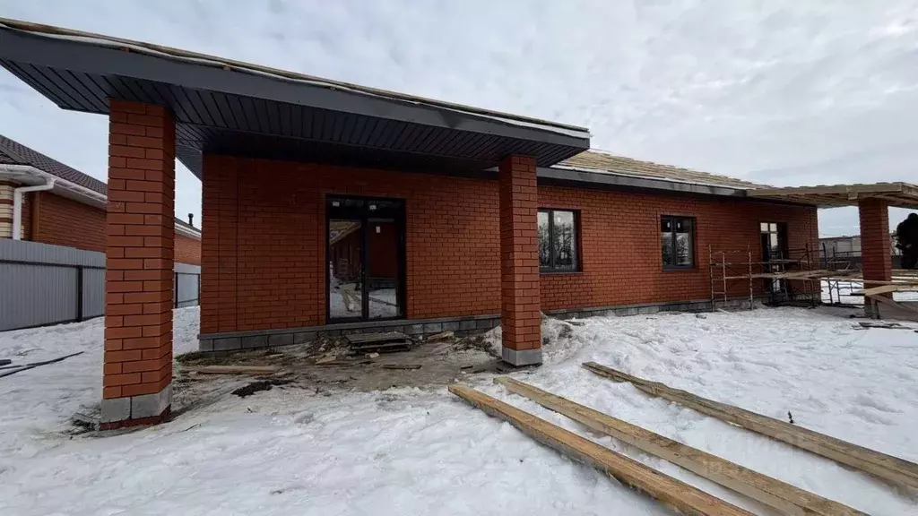 Дом в Белгородская область, Строитель Яковлевский городской округ,  ... - Фото 2