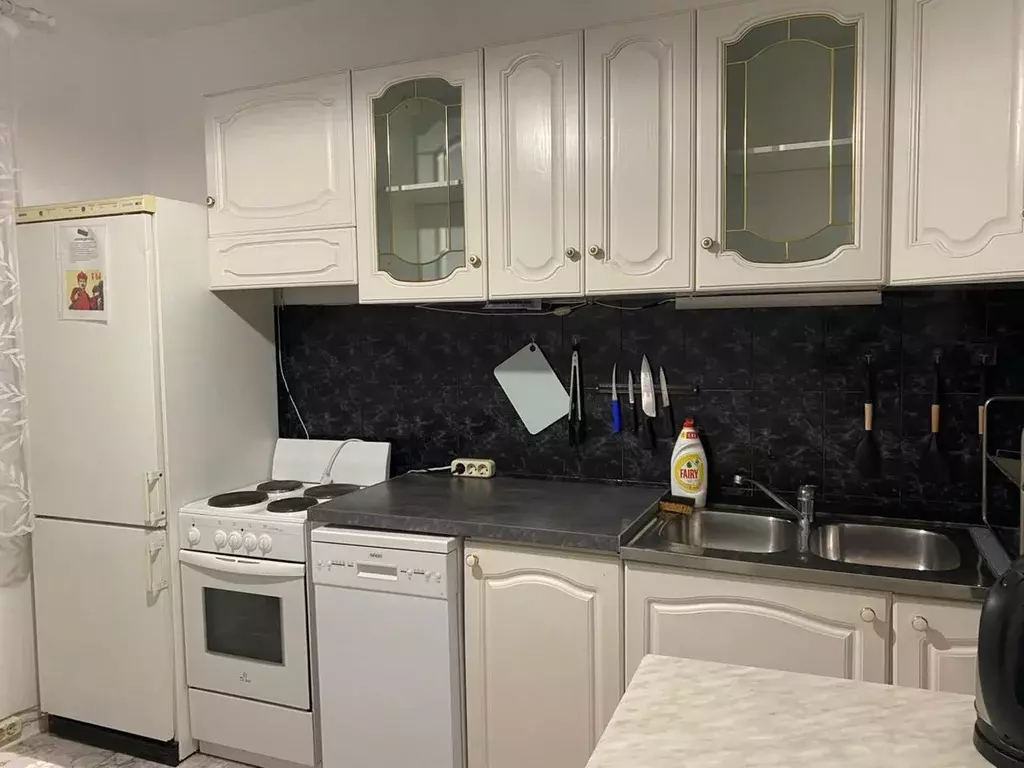 2-к кв. Москва Профсоюзная ул., 8К2 (55.0 м) - Фото 1