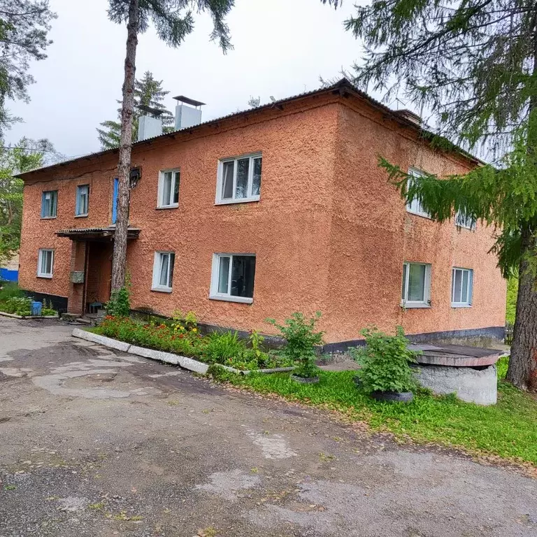 3-к кв. красноярский край, ачинск трудовой пер, 58а (52.0 м) - Фото 0