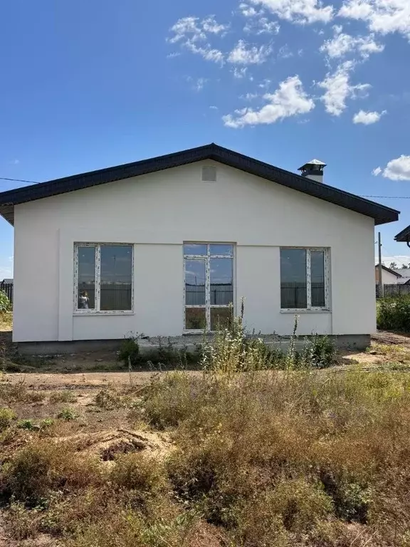 Дом в Самарская область, Красноярский район, Светлое Поле с/пос, пос. ... - Фото 1