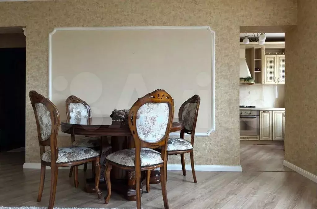 3-к. квартира, 79 м, 1/6 эт. - Фото 1