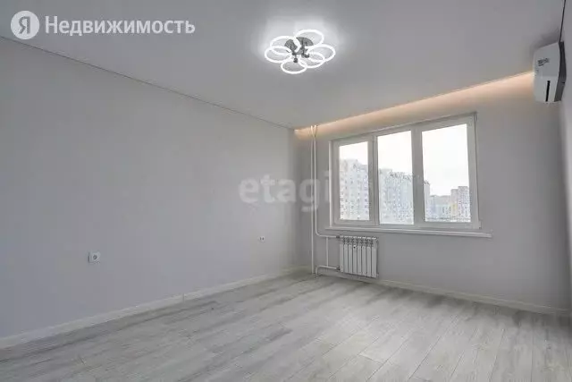 1-комнатная квартира: Саратов, улица имени Н.В. Кузнецова, 7 (33.7 м) - Фото 1