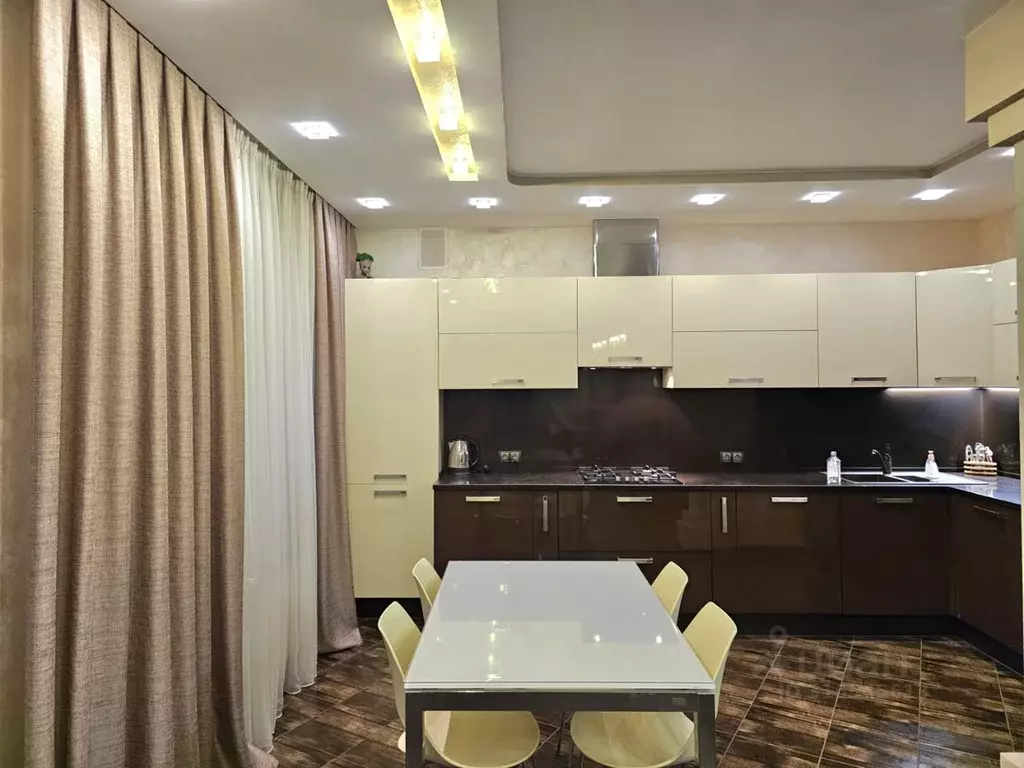 2-к кв. Нижегородская область, Нижний Новгород ул. Генкиной, 46 (65.0 ... - Фото 2