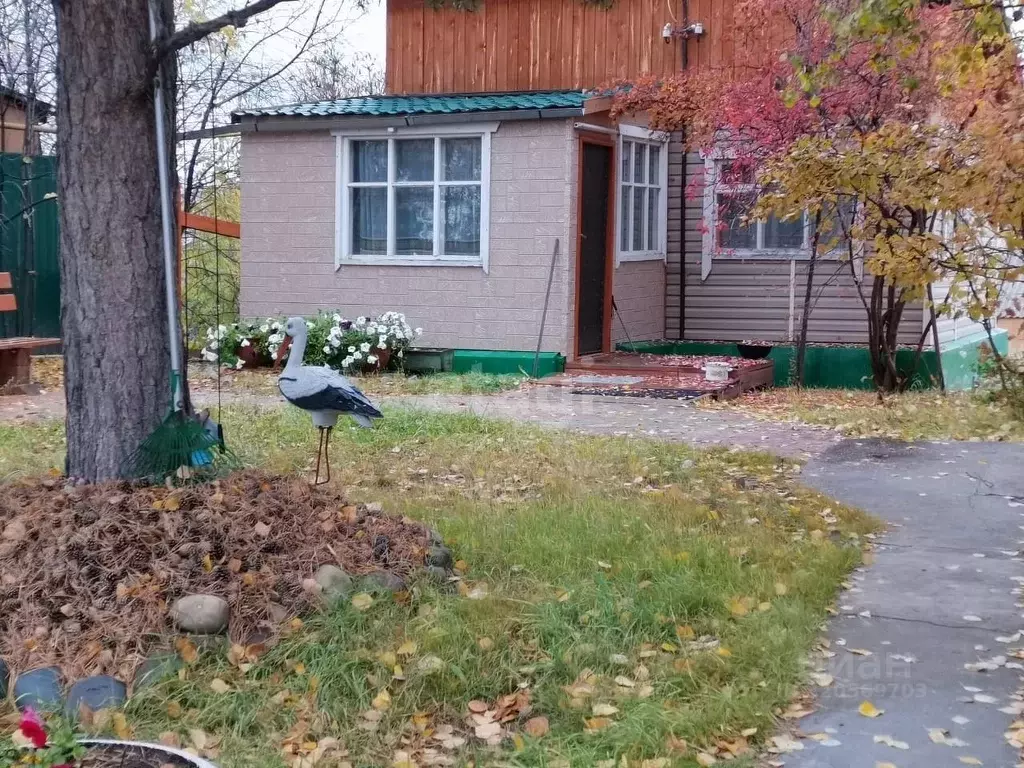 Дом в Саха (Якутия), Якутск ул. 40 лет Победы, 36 (66 м) - Фото 1