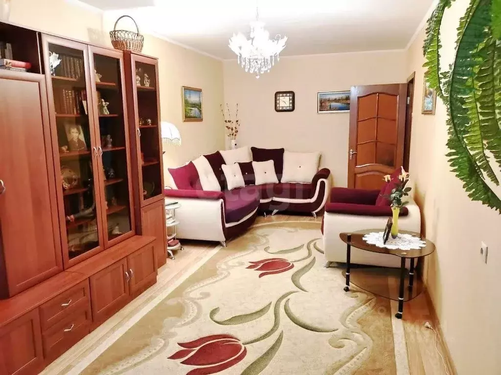 3-к кв. Белгородская область, Белгород Почтовая ул., 74 (80.4 м) - Фото 0