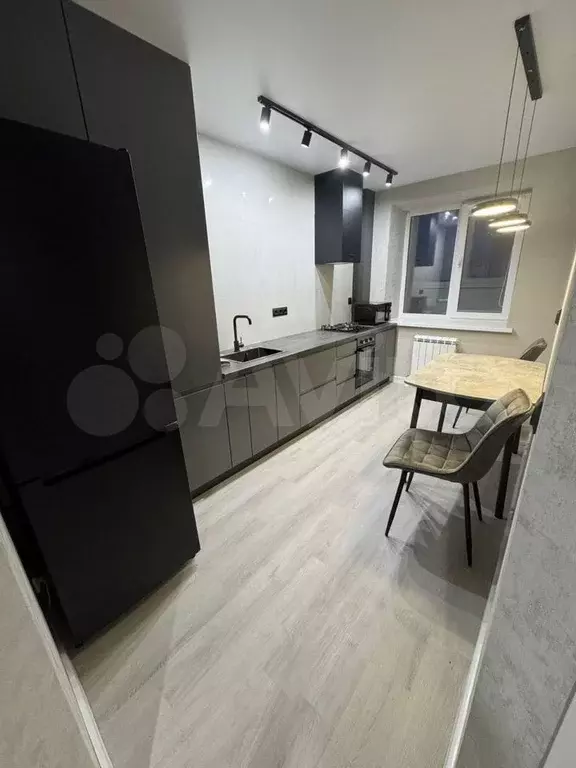 1-к. квартира, 38 м, 6/9 эт. - Фото 1