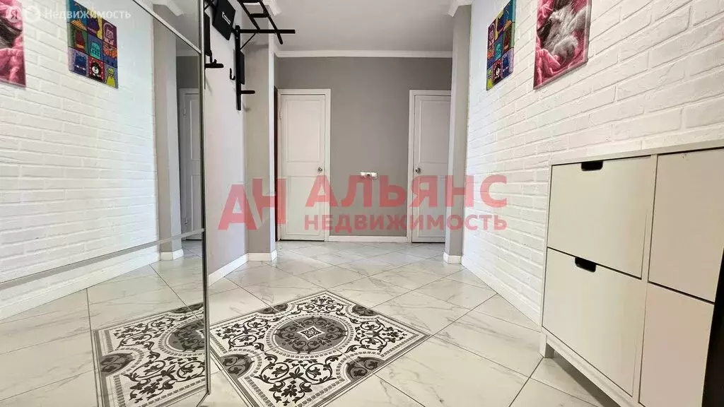 2-комнатная квартира: Самара, Демократическая улица, 190 (67 м) - Фото 0