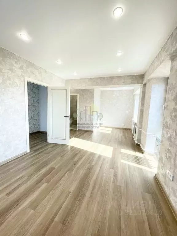 2-к кв. Иркутская область, Иркутск Братская ул., 7/8 (43.0 м) - Фото 1