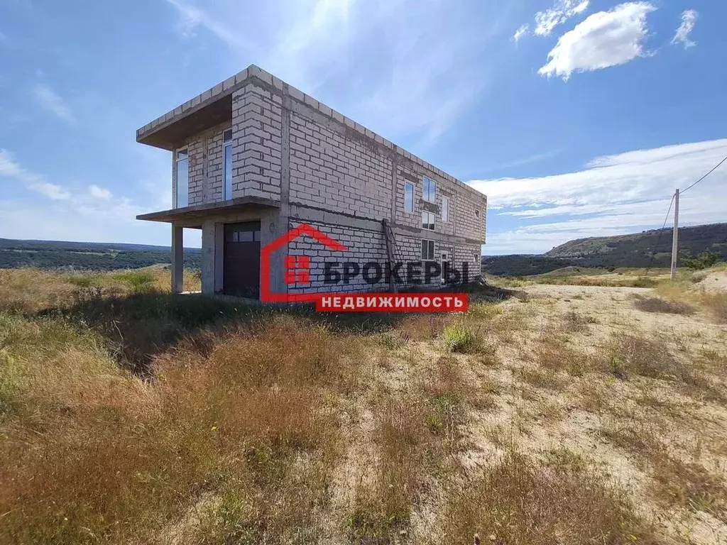 Дом в Севастополь с. Пироговка, ул. Льва Толстого (362 м) - Фото 2