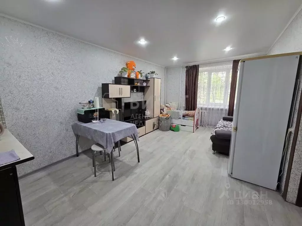 Комната Татарстан, Нижнекамск просп. Вахитова, 13 (29.7 м) - Фото 1