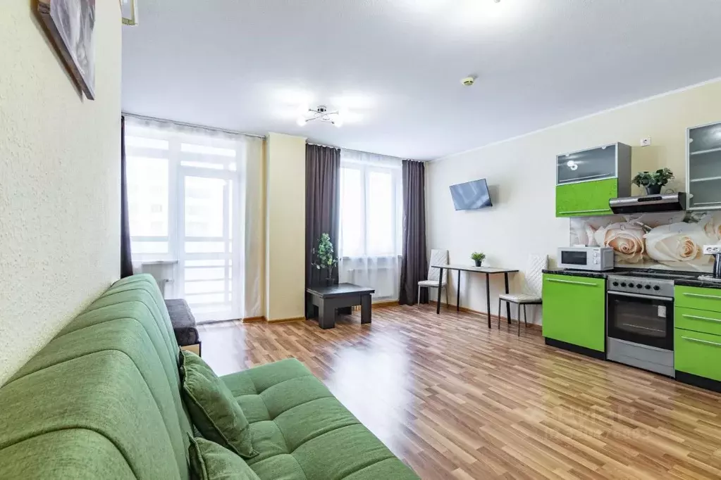 1-к кв. Свердловская область, Екатеринбург ул. Стачек, 4 (39.0 м) - Фото 1